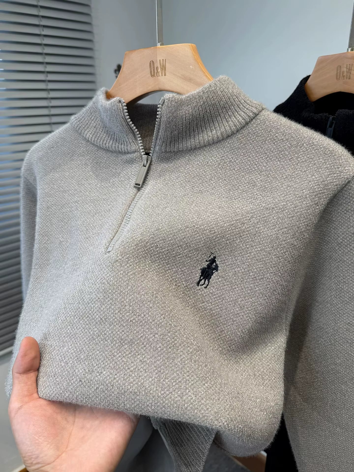 High End Half Zipper Stand up Collar Knitted Sweater Men Winter New Thick Warmth Fashion Designer Brand Pony Embroidery Pullover